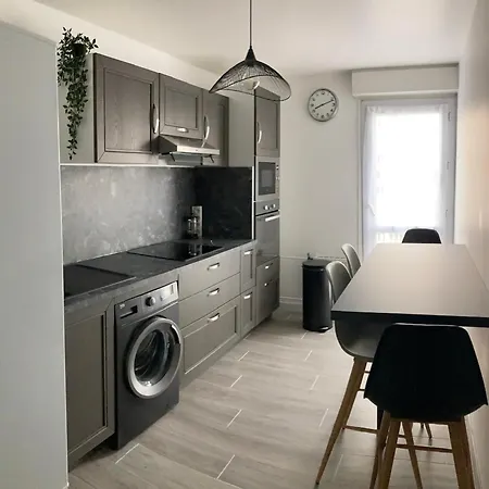 3 Pièces Appartement *